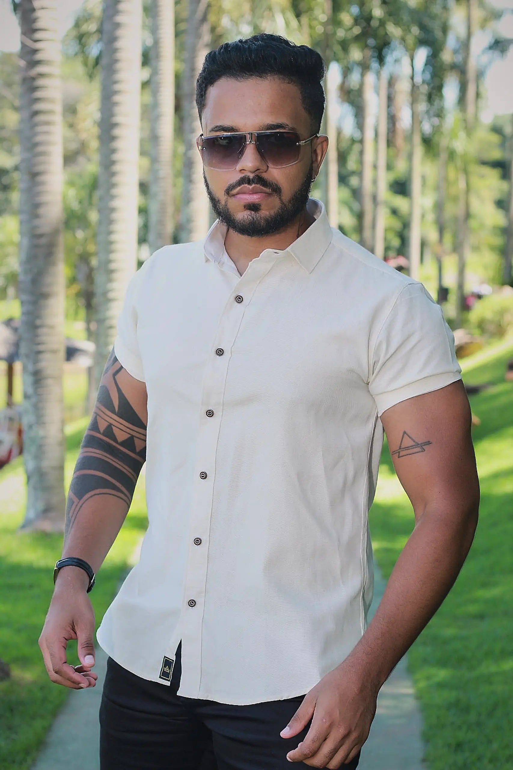 Camisa slim fit Linho Belga Bege